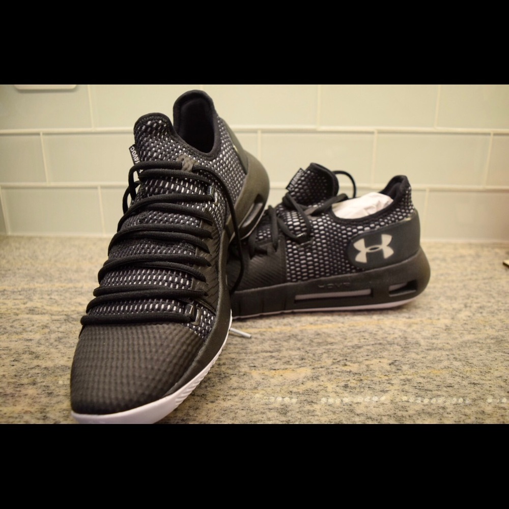 UA Hovr Men’s Running Shoes Size 11